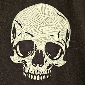 Skull shirt